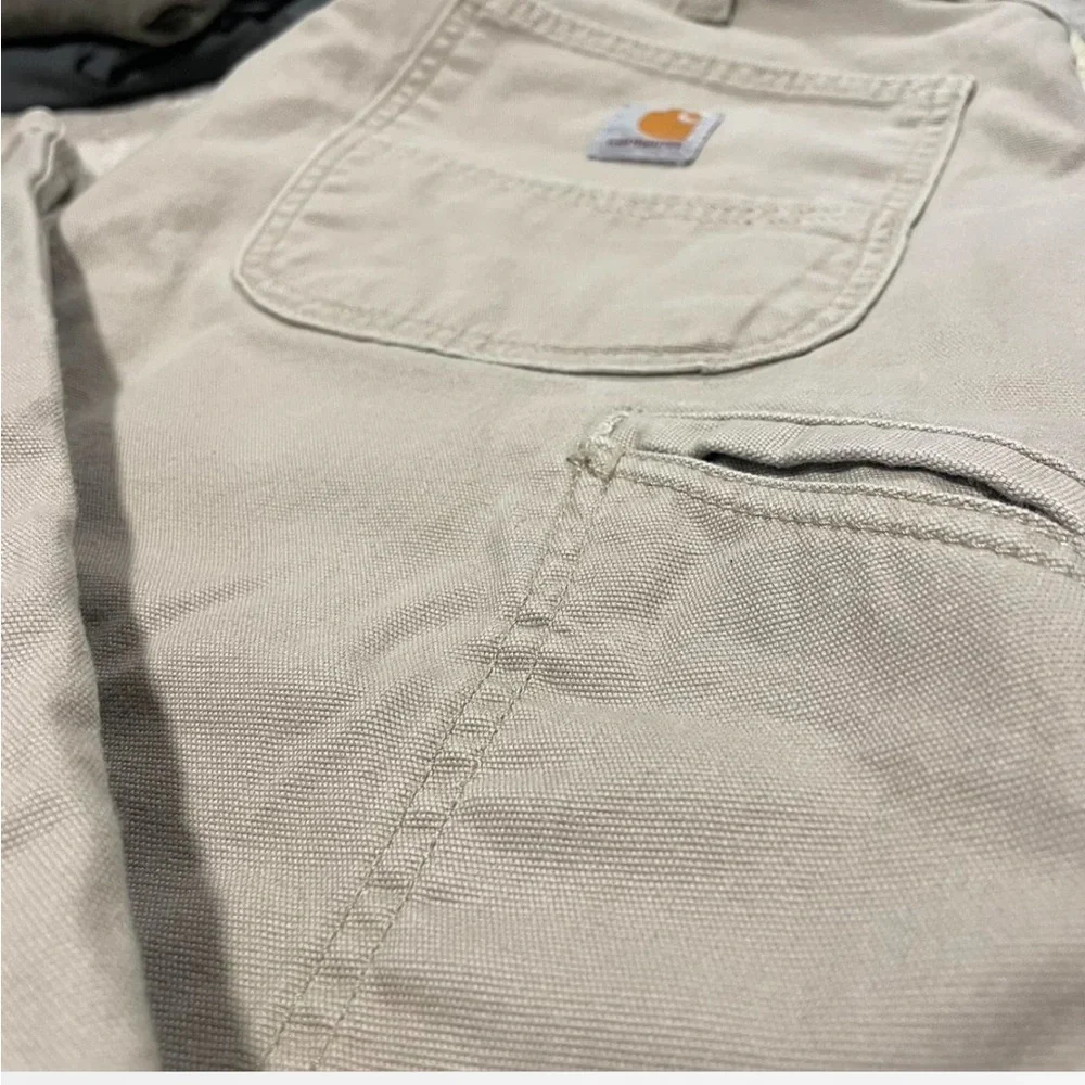 Carhartt Relaxed Fit Utility Work
Pants - Size 38x30 (Khaki) excellent condition - Picture 6 of 6